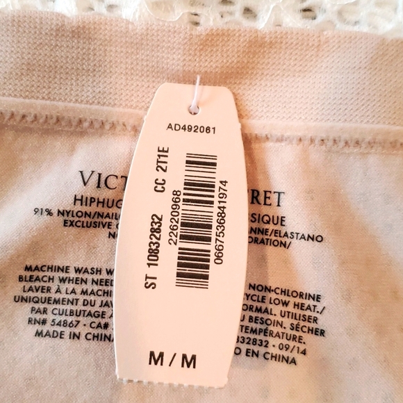 Victoria secret hiphugger panties - Picture 7 of 8